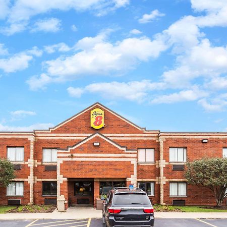 Super 8 By Wyndham Elgin Hotel Bagian luar foto